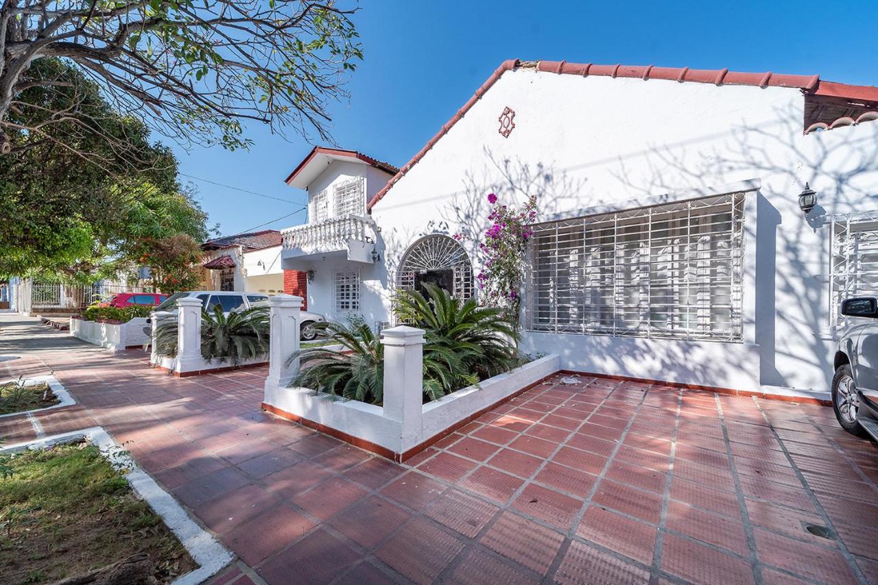 Hotel Mar Di Plata バランキージャ エクステリア 写真