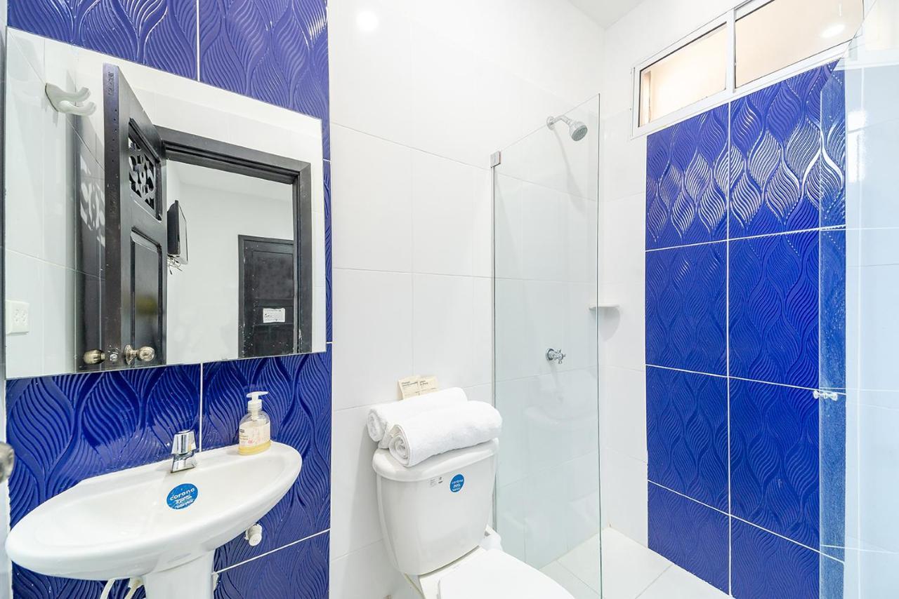 Hotel Mar Di Plata バランキージャ エクステリア 写真