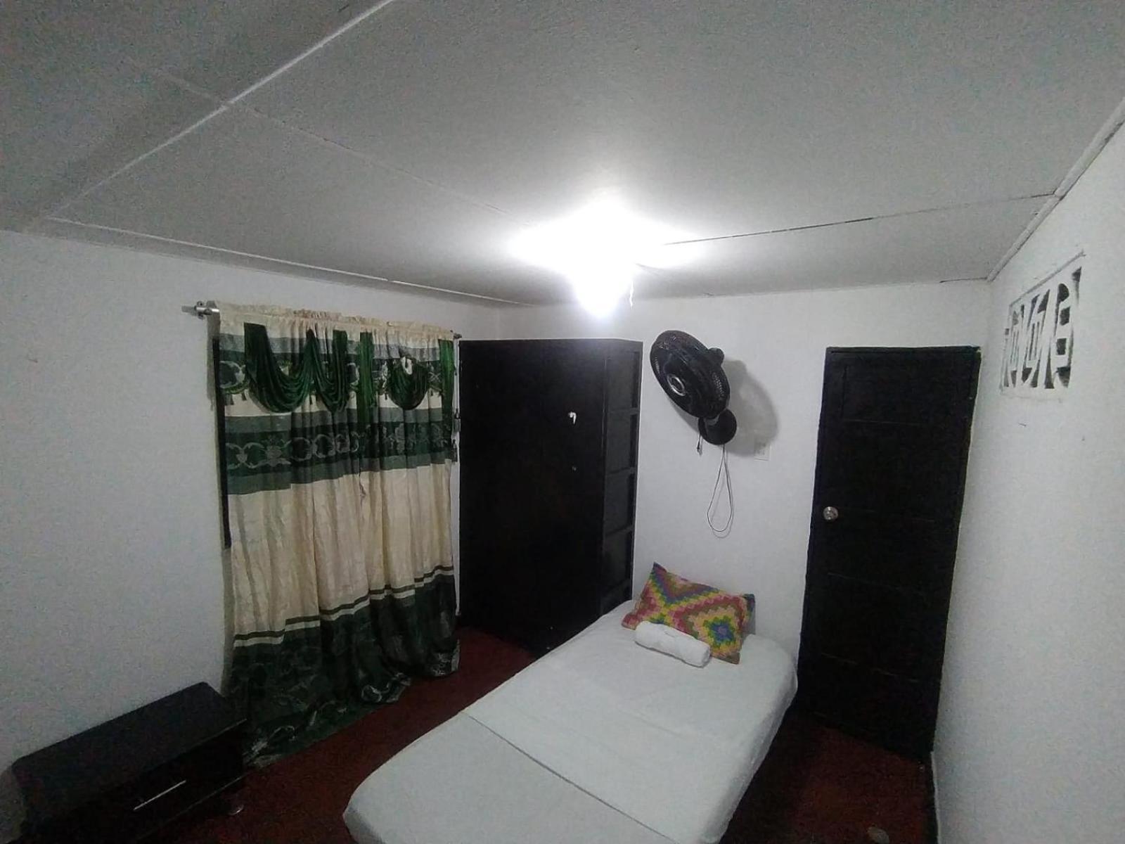 Hotel Mar Di Plata バランキージャ 部屋 写真